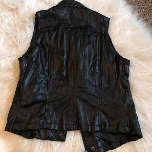 ⤵️Vintage Miley Cyrus size S - Picture 8 of 8